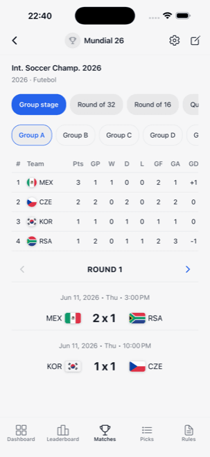 Palpite PRO pool matches screen with group standings and match results